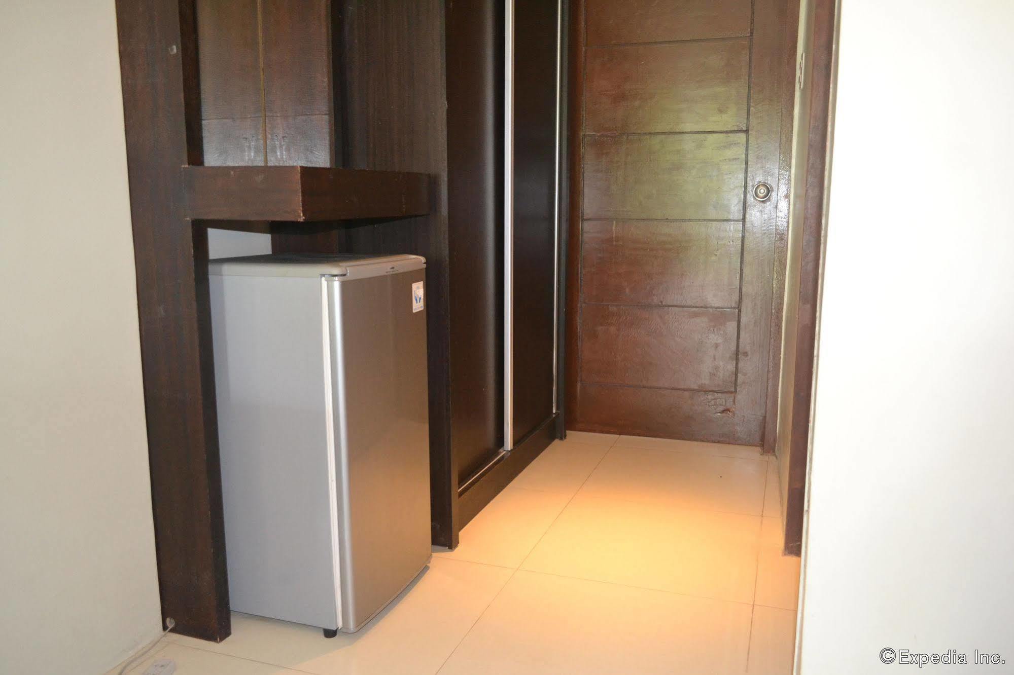 London Beach Resort And Hotel General Santos City Exterior foto